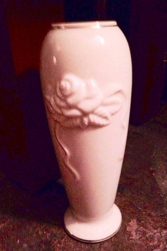 Vintage LENOX Porcelain Vase. Rimmed in 24K Gold by FriendsRetro