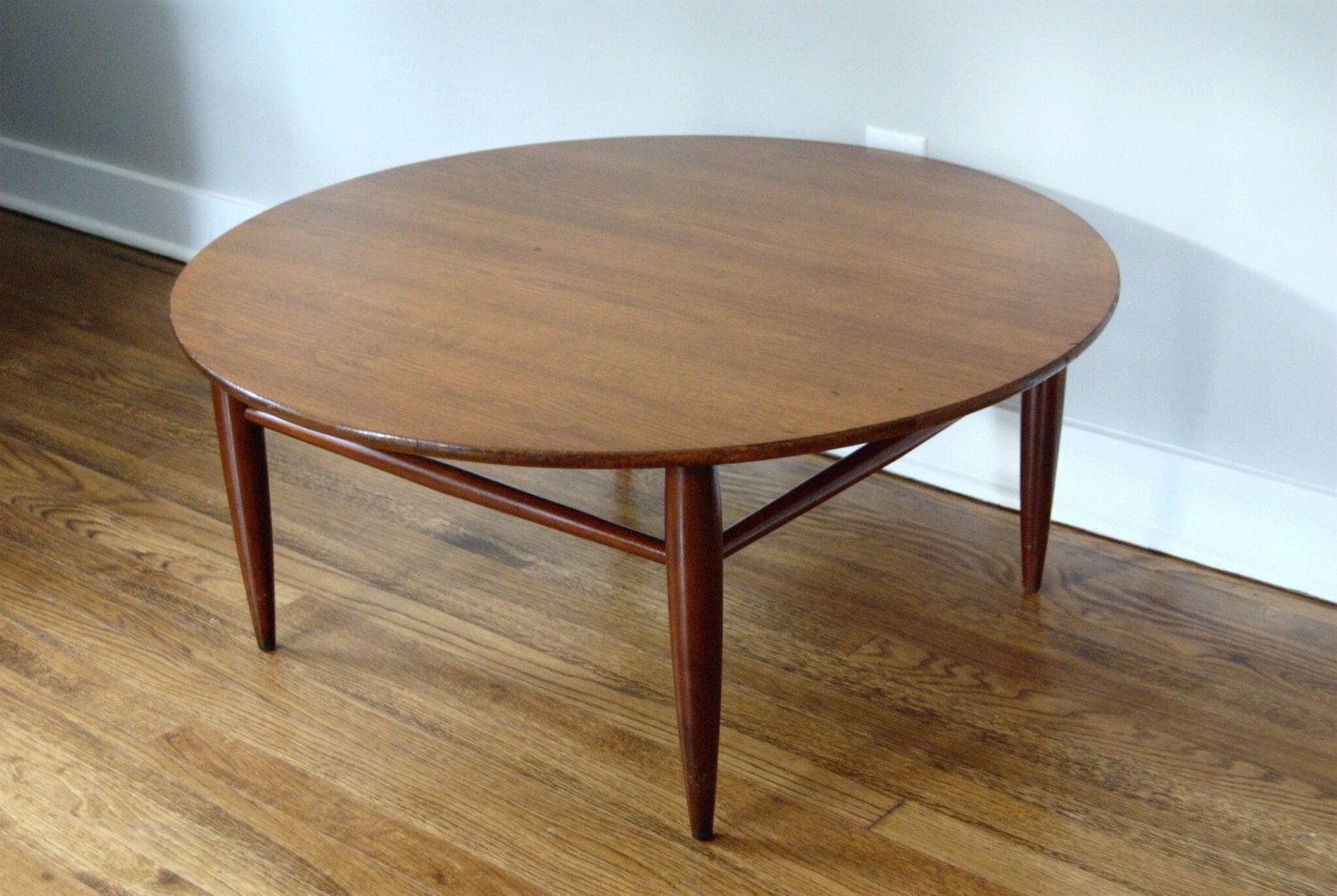 Mid Century Round Coffee Table Living Room