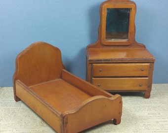 GRAND RAPIDS BEDROOM Bed and Dresser with Mirror, Wood, 1930's Depression Era, Over Sized 1" Scale, Vintage Dollhouse Miniature Furniture