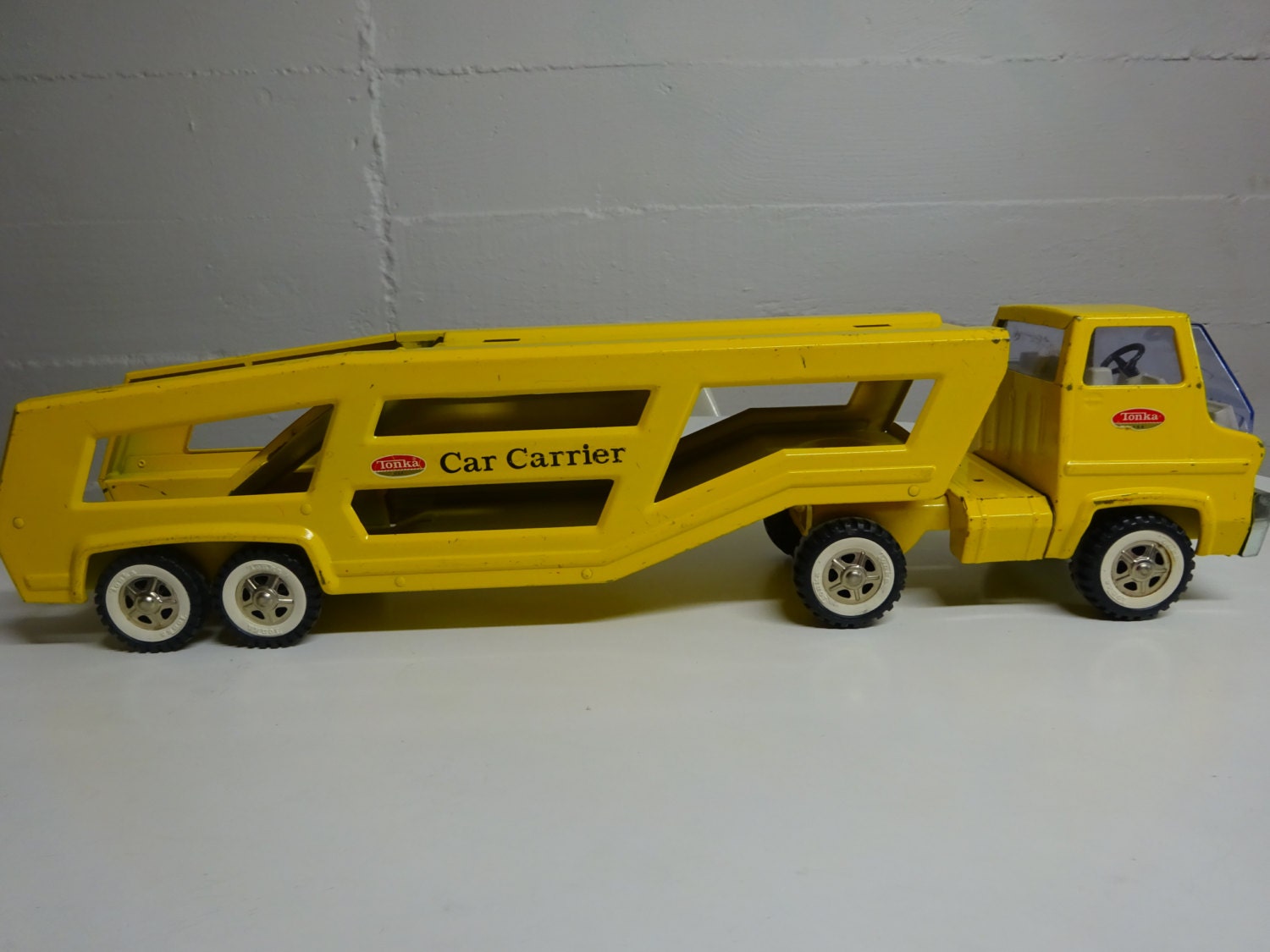 Vintage TONKA Car Carrier Pressed Steel Toy Truck Trailer