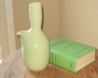 Vintage Iroquois by Russell Wright Lettuce Green Carafe
