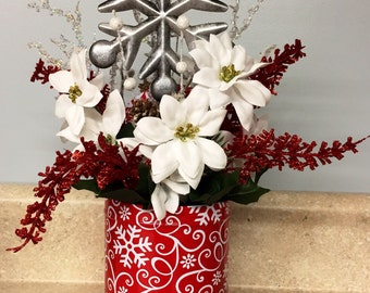 Items similar to Candy Christmas Floral Arrangement on Etsy