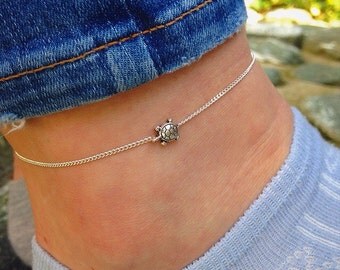 Sea turtle anklet, silver anklet with turtle charm, beaded ankle bracelet by Serenity Project.Nature gifts, animal lovers, gifts for her.