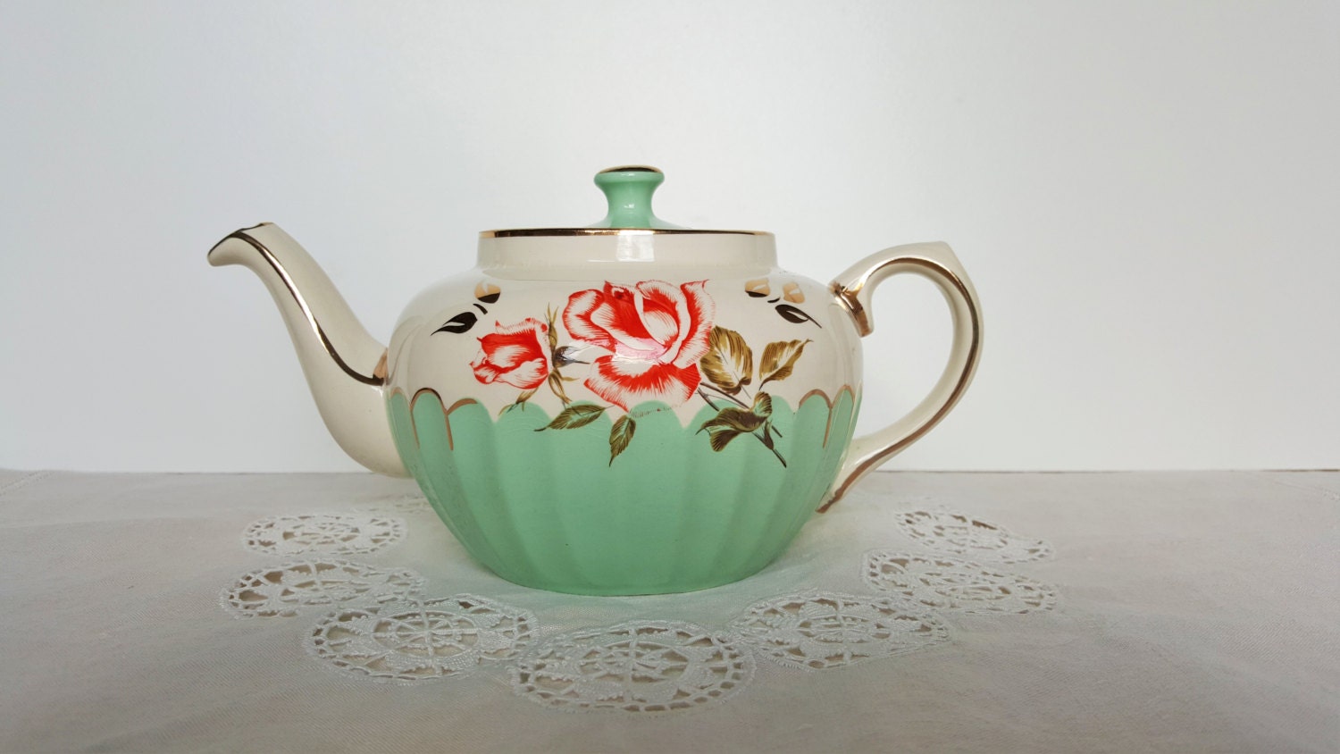 Sadler Teapot 1950s English Collectible Vintage Green and Gold