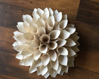 Items similar to Paper Dahlia Centerpiece Template on Etsy