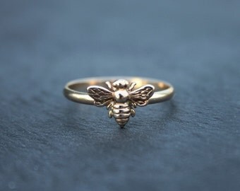 Bee ring - gold or silver - bee stacking ring - dainty ring - minimalist ring - gold bee ring - silver bee ring