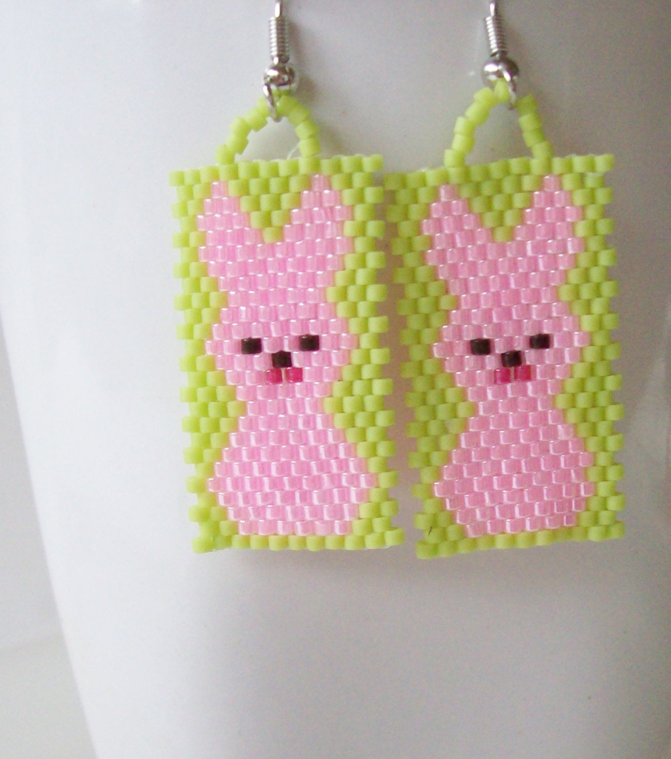 Easter bunny earrings Beaded pink Easter bunny earring