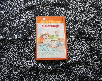 Vintage 1978 Blubber by Judy Blume paperback book Vintage 1978 Blubber by Judy Blume paperback book