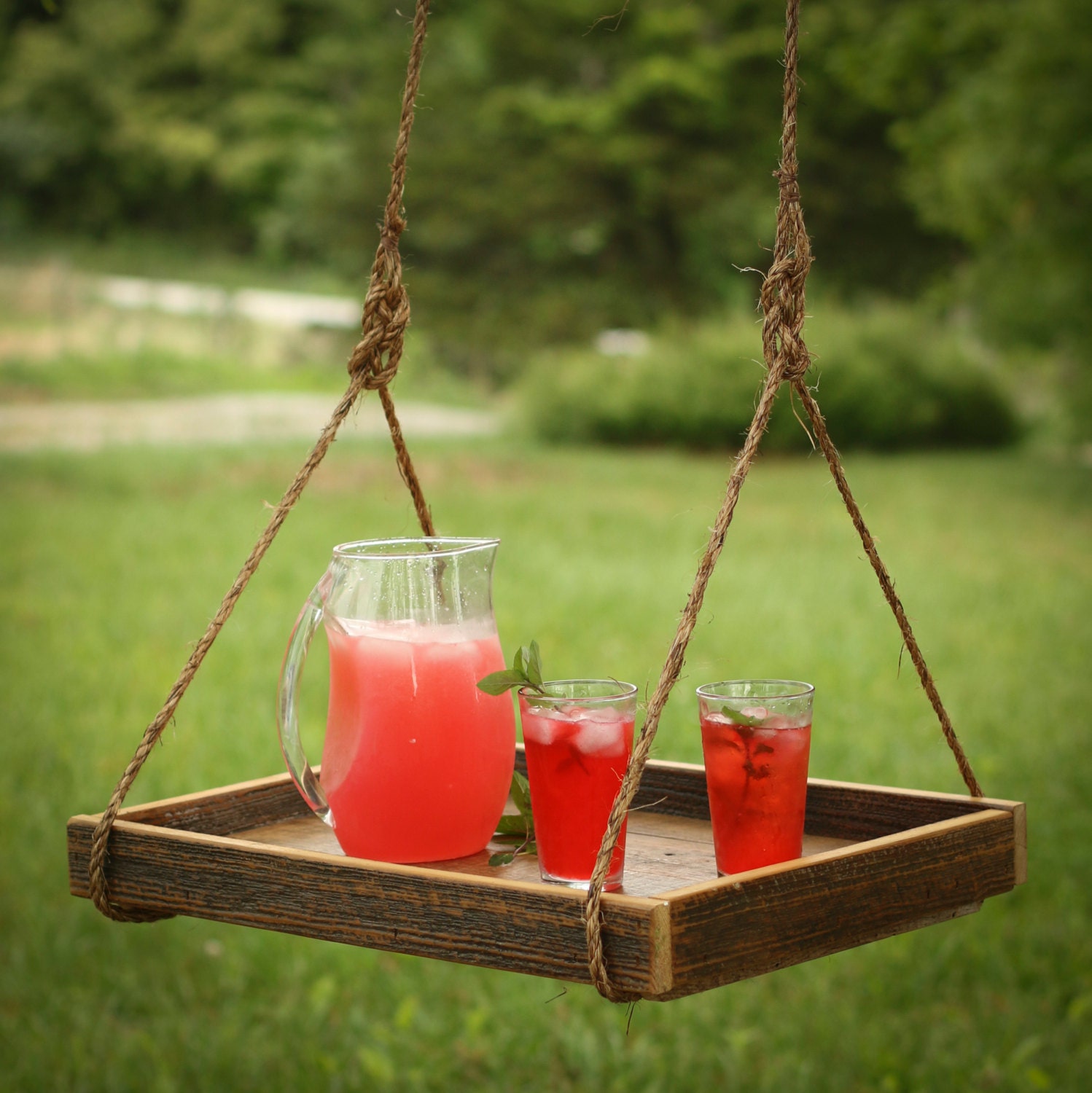 Hanging outdoor beverage tray Suspended patio serving tray