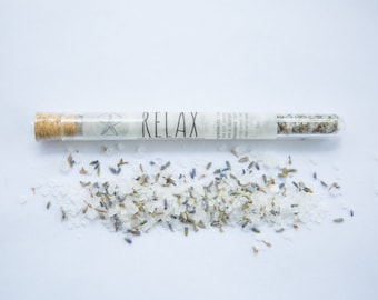 RELAX Test Tube Bath Salts // Nourishing // Dead Sea Salt // Dried Lavender Buds // Epsom Salt // Gifts Under 10 // Wedding Favors