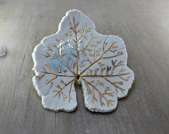 Gold ceramic dish, gold leaf dish, gold leaf, ceramic gold dish, gold home decor, gold and white ceramic, ceramic textures, gift for her