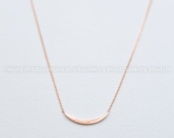 Sideways Crescent Moon Necklace/ Delicate Dainty Thin Crescent Moon Necklace - Layering Necklace, Everyday Casual Necklace NBB055