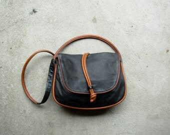 Vintage 80's navy and brown leather slouchy hobo bag purse, Kenneth Cole crossbody, soft lightweight leather