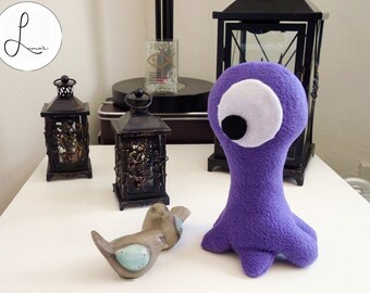 Blobbie The Blob (Handmade plush monster made with fleece, size small)