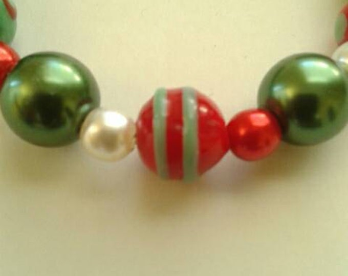 Green Beaded Bracelet, Glass Bead Bracelet, Statement Piece, Gift For Her, Gift For Girls, Red and White, Christmas Bracelet,Fun Jewelry,Hot