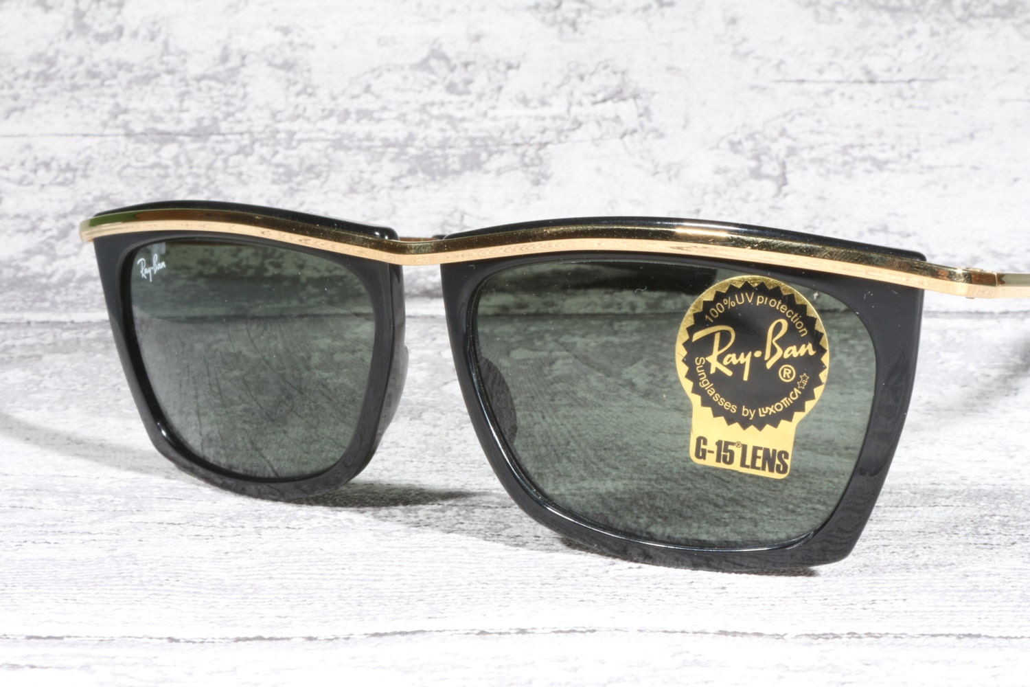 Ray Ban Olympian II vintage sunglasses / black and gold