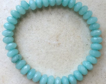 Stunning handmade genuine Brazilian Aquamarine semi precious gemstone faceted 5x8mm bracelet