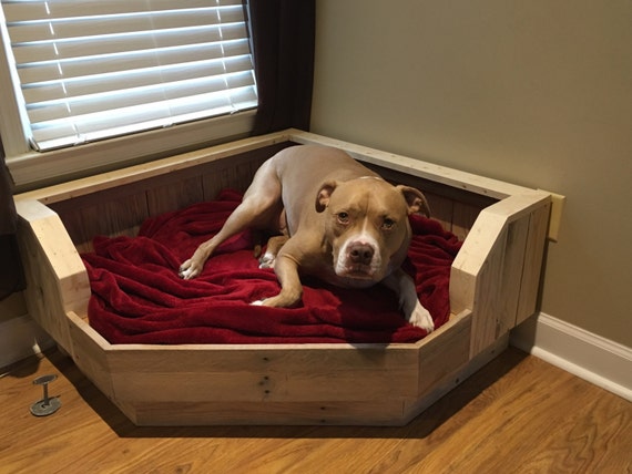 Pallet Dog Bed / Corner Fit / Handcrafted Dog Bed / Corner Dog