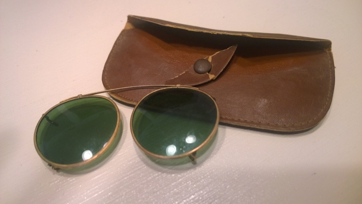 Antique Sunglasses Early 1900s With Brown Case 