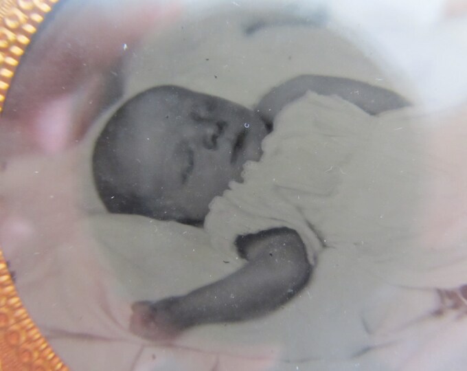 Post-Mortem photograph, Ambrotype of a baby, original antique morbid Early Victorian photograph, for ever sleeping, collectible photography