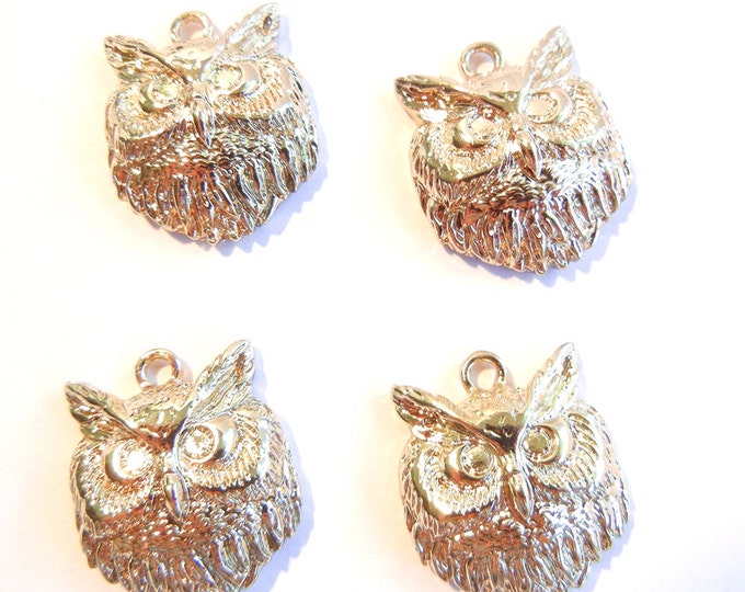 4 or 2 Pairs of Gold-tone Owl Head Charms