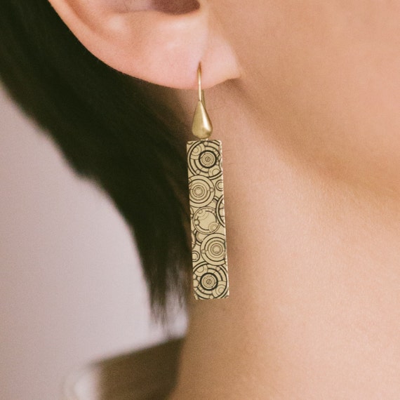 Steampunk Gallifrey Time Lord Earrings - Whovian Doctor Jewelry - Geek Girl Gift Under 25 - Sci Fi Jewellery - Cool Gifts For Her or Wife - by JezebelCharms steampunk buy now online