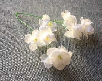 50 Cream White Blossoms - Artificial Flowers, Silk Flower Blossoms - PRE-ORDER