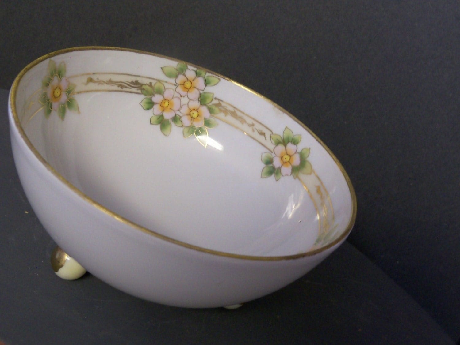 Nippon Hand Painted Porcelain Bowl White Background Pink Green