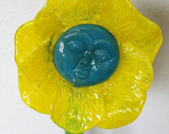 Hand Blown Glass Art Garden Art Flower YELLOW Oneil 7295 Sculpture