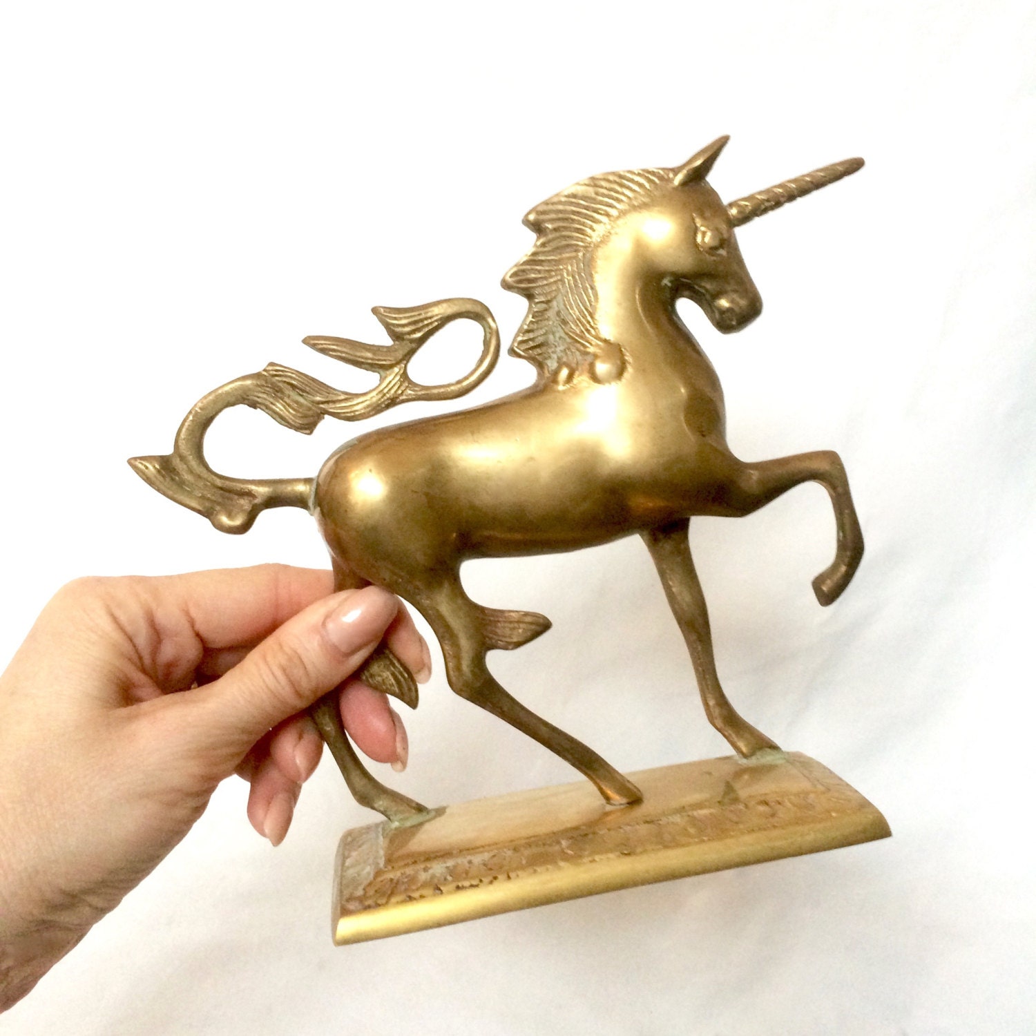 unicorn statues figurines