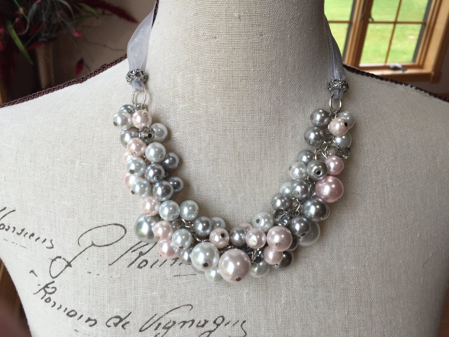 Chunky bridal necklace in pearls of white pink and grey (gray)- bridal jewelry-wedding jewelry