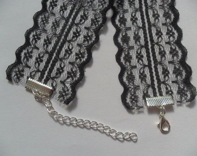 Beige or Black Scalloped Lace Choker necklace with a width of 1 3/4” (pick your neck size) Ribbon Choker Necklace