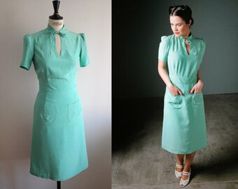 1940s dress/ Mint green dress/ Mandarin collar/ 40s reproduction/WW2