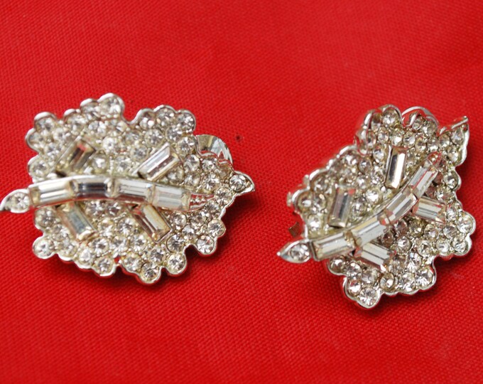 Clear Rhinestone earrings - open back silver - Floral Leaf - Clip on Earrings