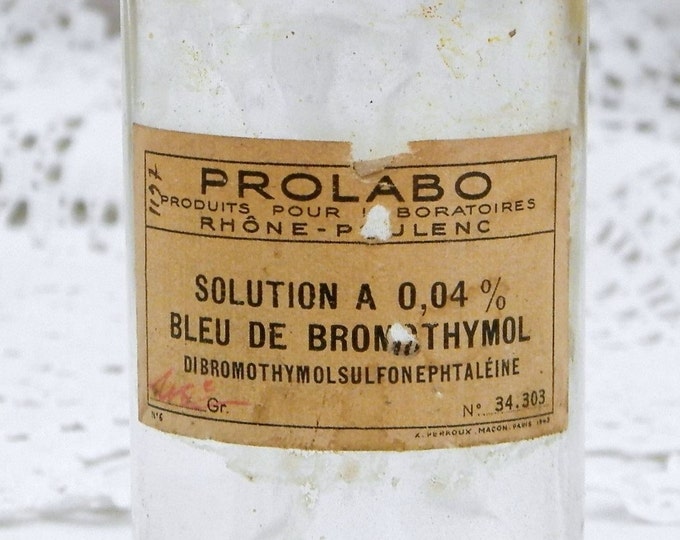 Small Antique French Glass "Bleu de Bromothymol " Bottle with a Cork Stopper, French Country Decor, Bromothymol Blue, Apothecary, Chemist Small Antique French Glass "Bleu de Bromothymol " Bottle with a Cork Stopper, French Country Decor, Bromothymol Blue, Apothecary, Chemist