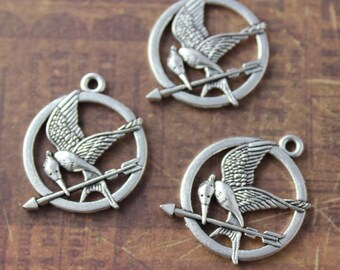 10 Mockingjay Charms Mockingjay Pendants Antiqued Silver Tone 25mm