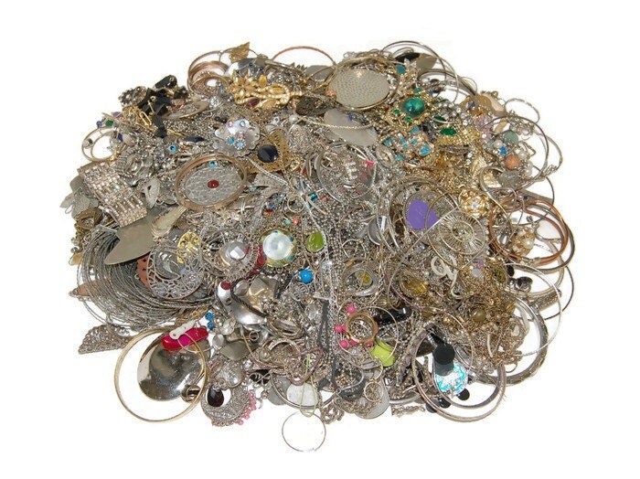 Broken Jewelry Lot 10 lb Destash Costume Jewelry Broken Chains