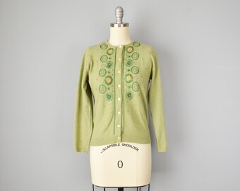 SALE 50% 50s Sweater // 1950s Embroidered Green Wool Cardigan // Medium