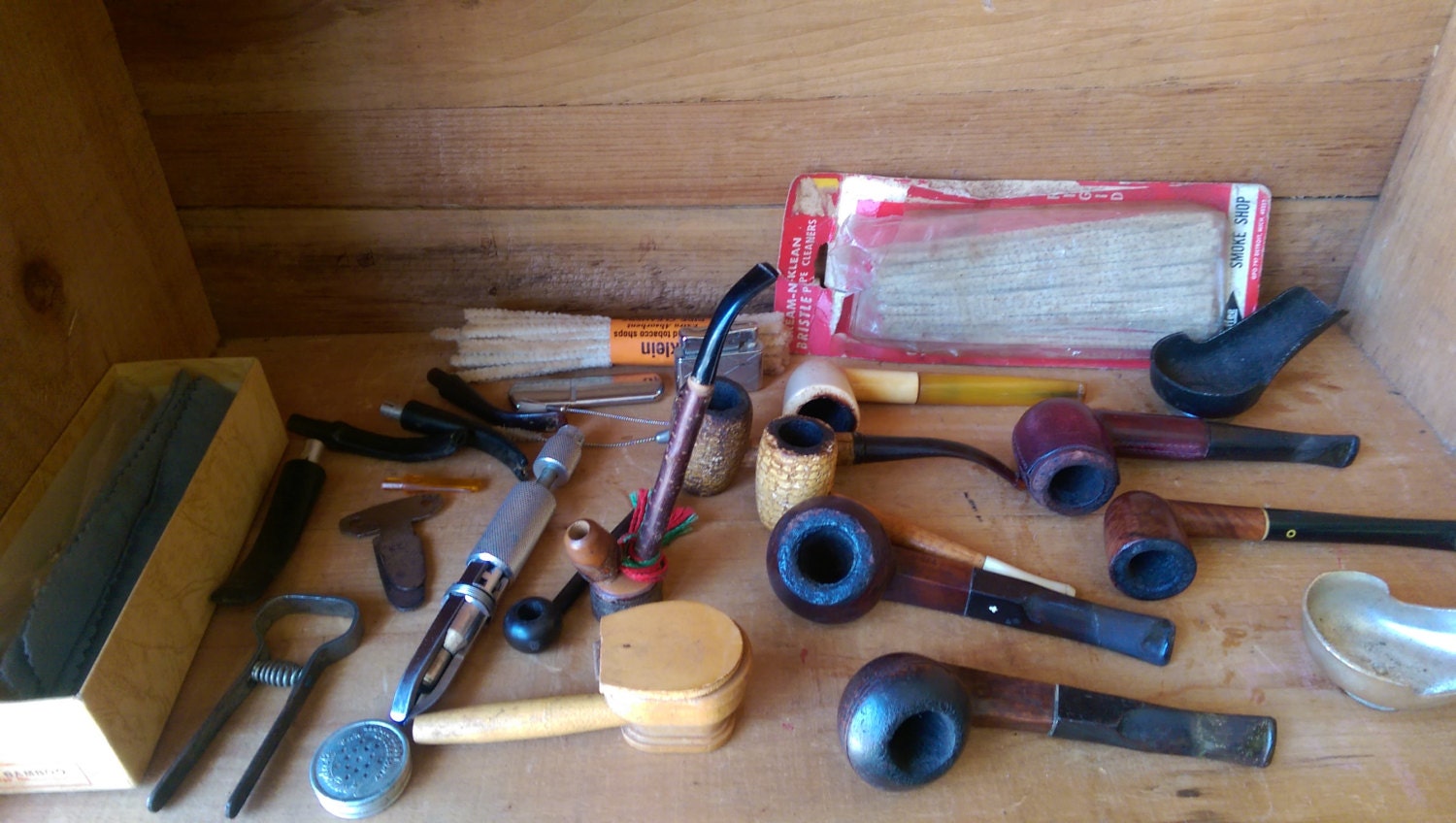 Vintage Smoking Tobacco Pipe & Paraphernalia Collection