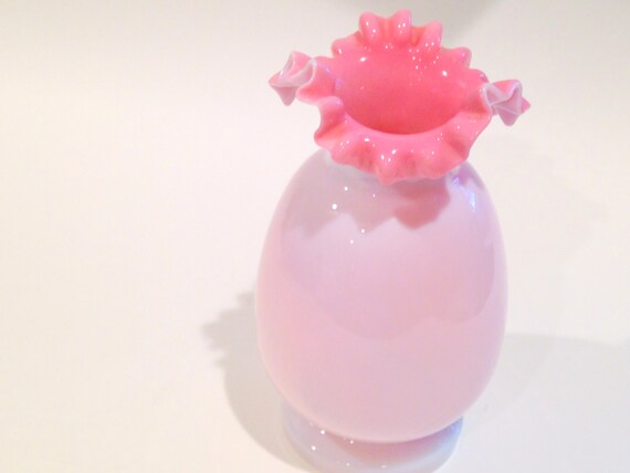 Blown Glass, Ruffled Top Vase