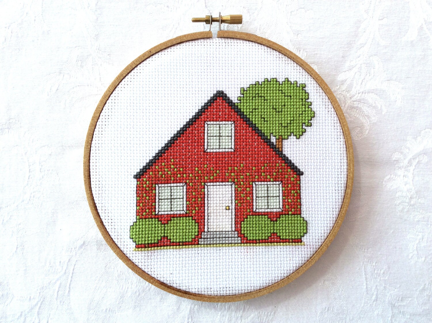 Brick house needlepoint cross stitch pattern PDF Pattern