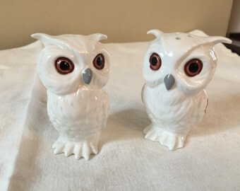 Vintage Japan Owl Salt and Pepper Shakers