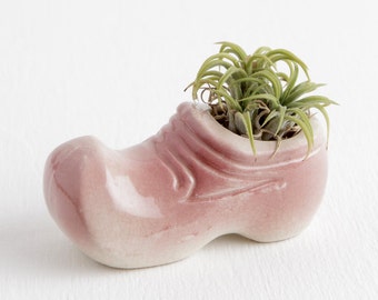 Vintage Ceramic Pink Shoe Planter, Air Plant Holder, Sweet Vintage Nursery Decor