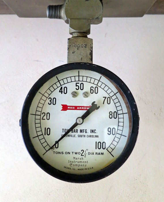 Marsh Pressure Gauge for Tow Bar Mfg. Industrial Gauge