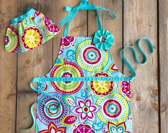 Toddler Apron - Kids Apron - Preschool Graduation Gift - Floral Girls Apron - Childrens Aprons - Matching Aprons - Girl Birthday Gift