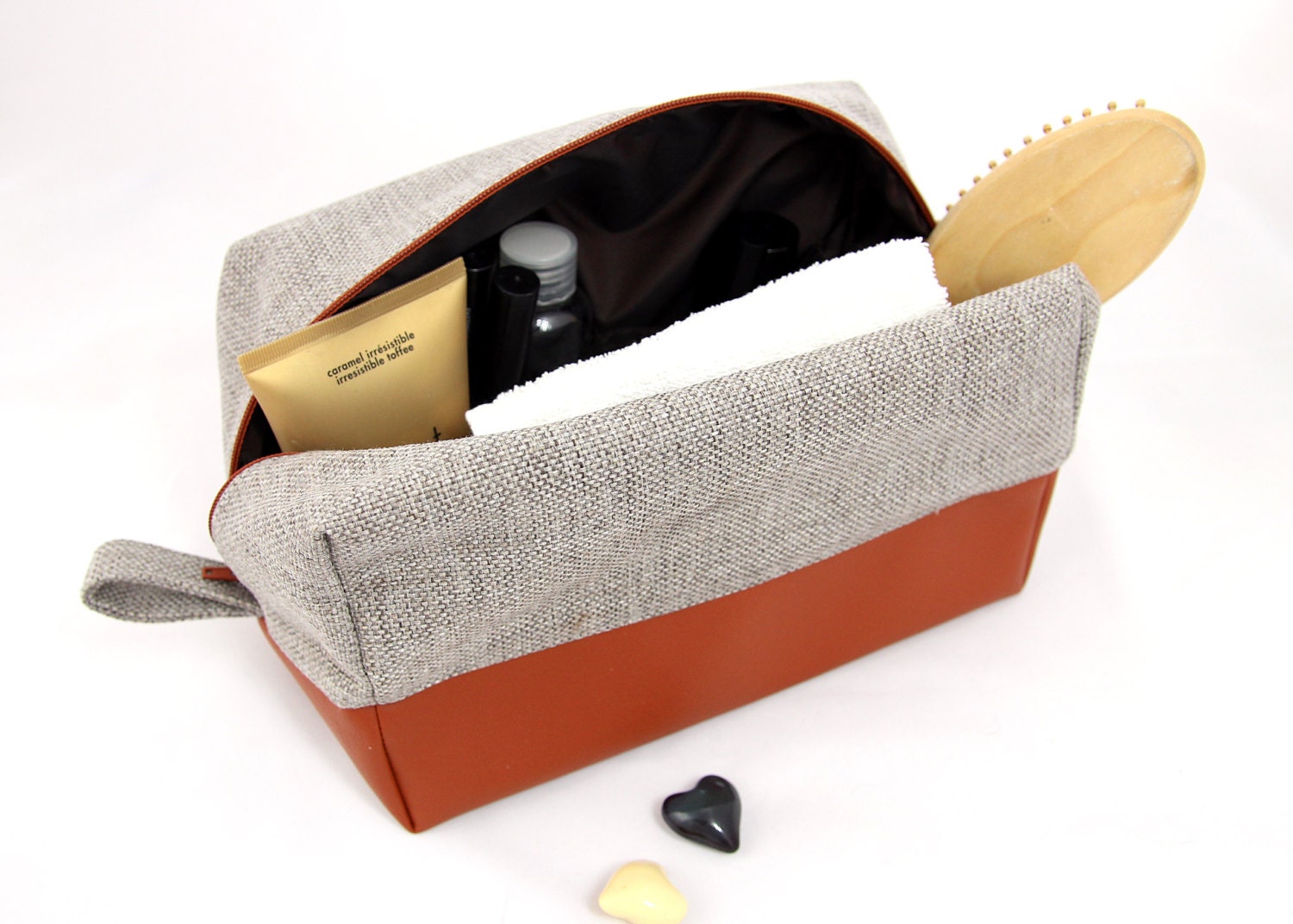 dopp kit toiletry bag