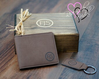 wood keepsake box, groomsman gift, leather keychain, bridesmaid keepsake, wedding keepsake, rustic keepsake, keychain, gift, leather wallet