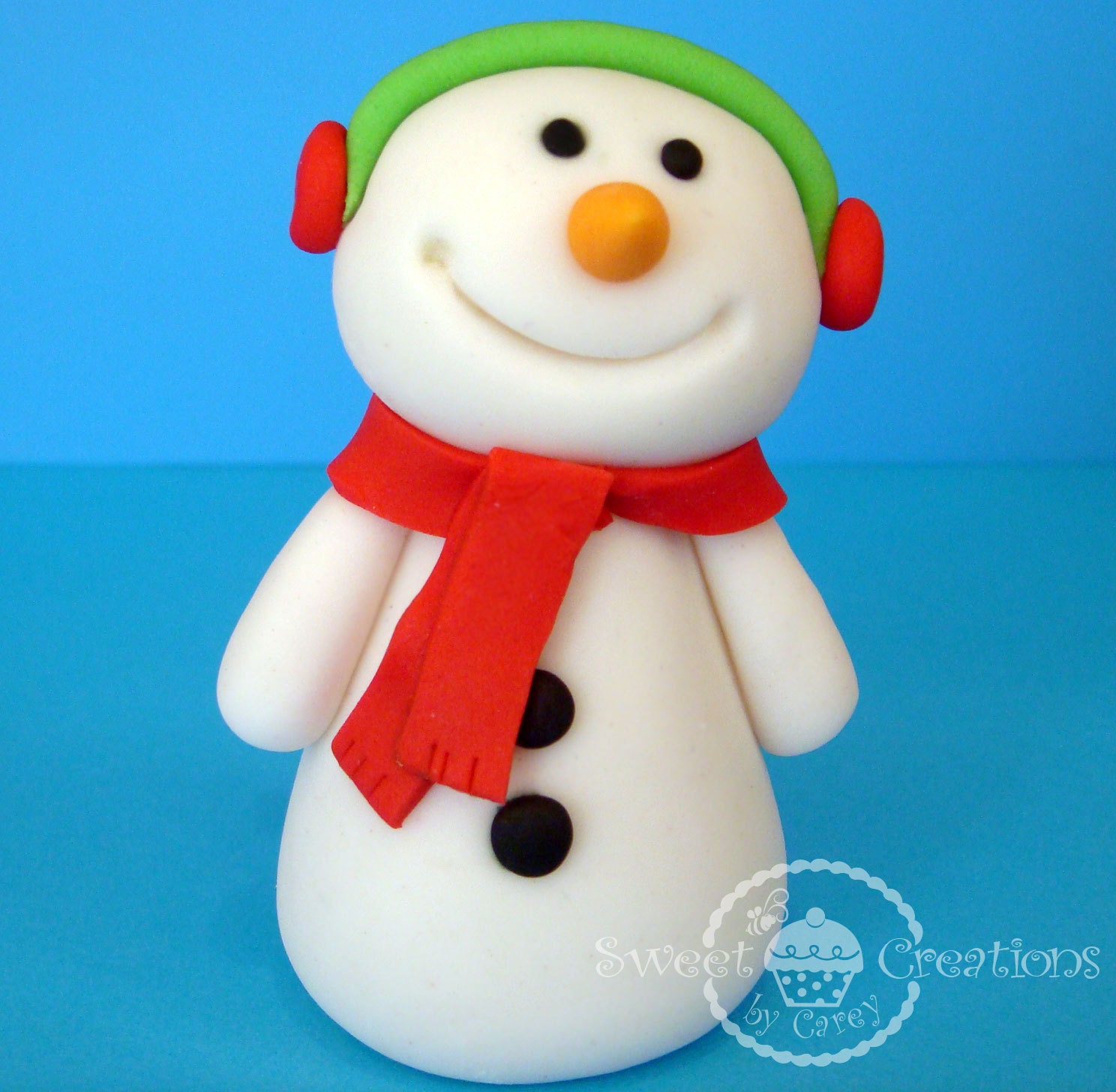 Fondant Christmas Snowman 3D cake topper by SweetCreationByCarey