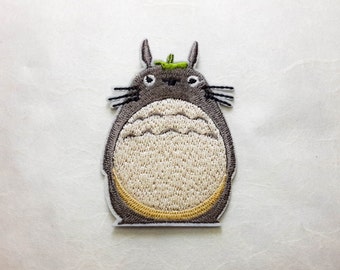Totoro Iron on Patch(M)- Totoro Cartoon Applique Embroidered Iron on Patch - Size 5.0x7.5 cm
