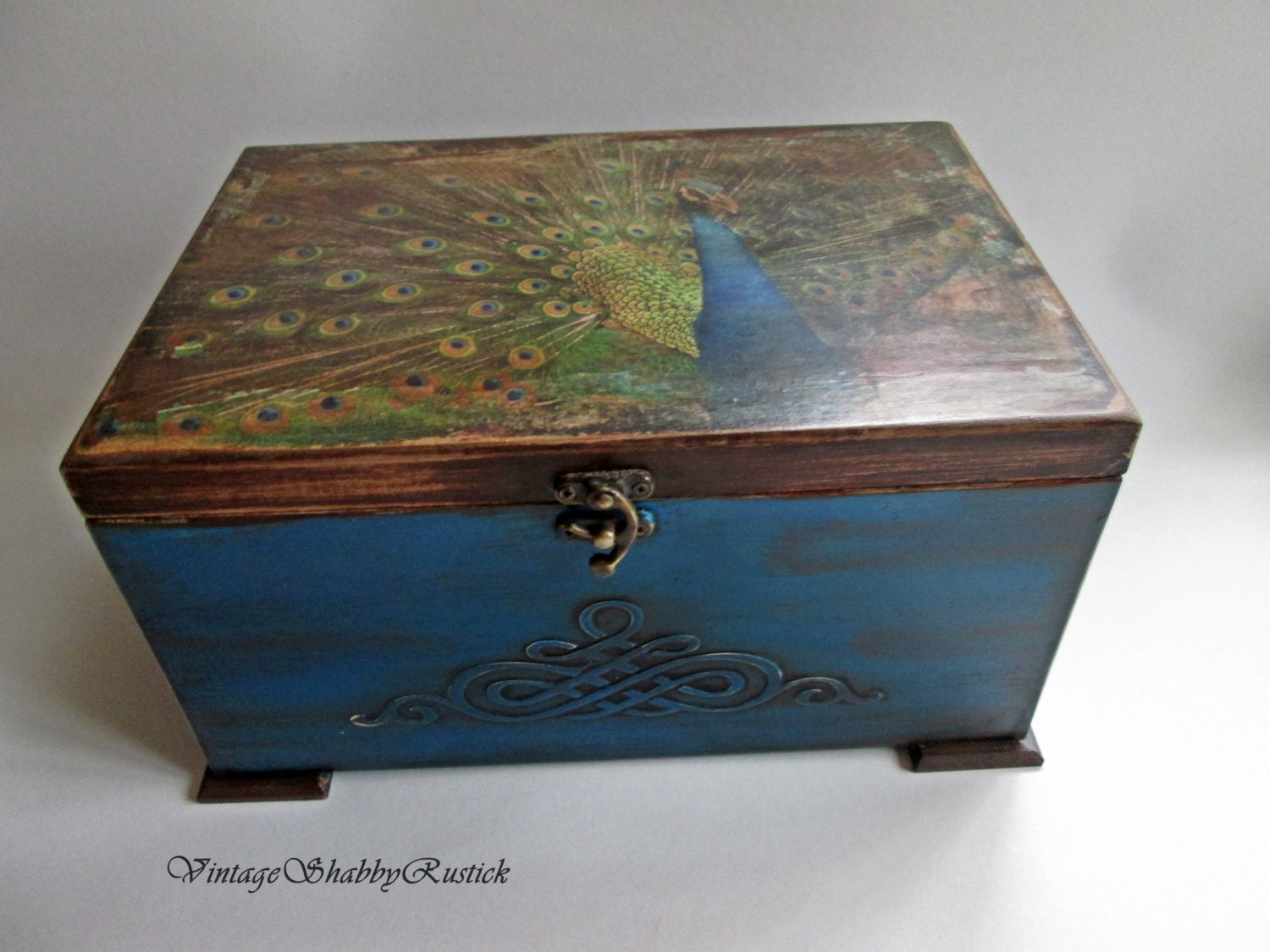 Peacock Box. Vintage Peacock Jewelry Box. Sentimental Peacock